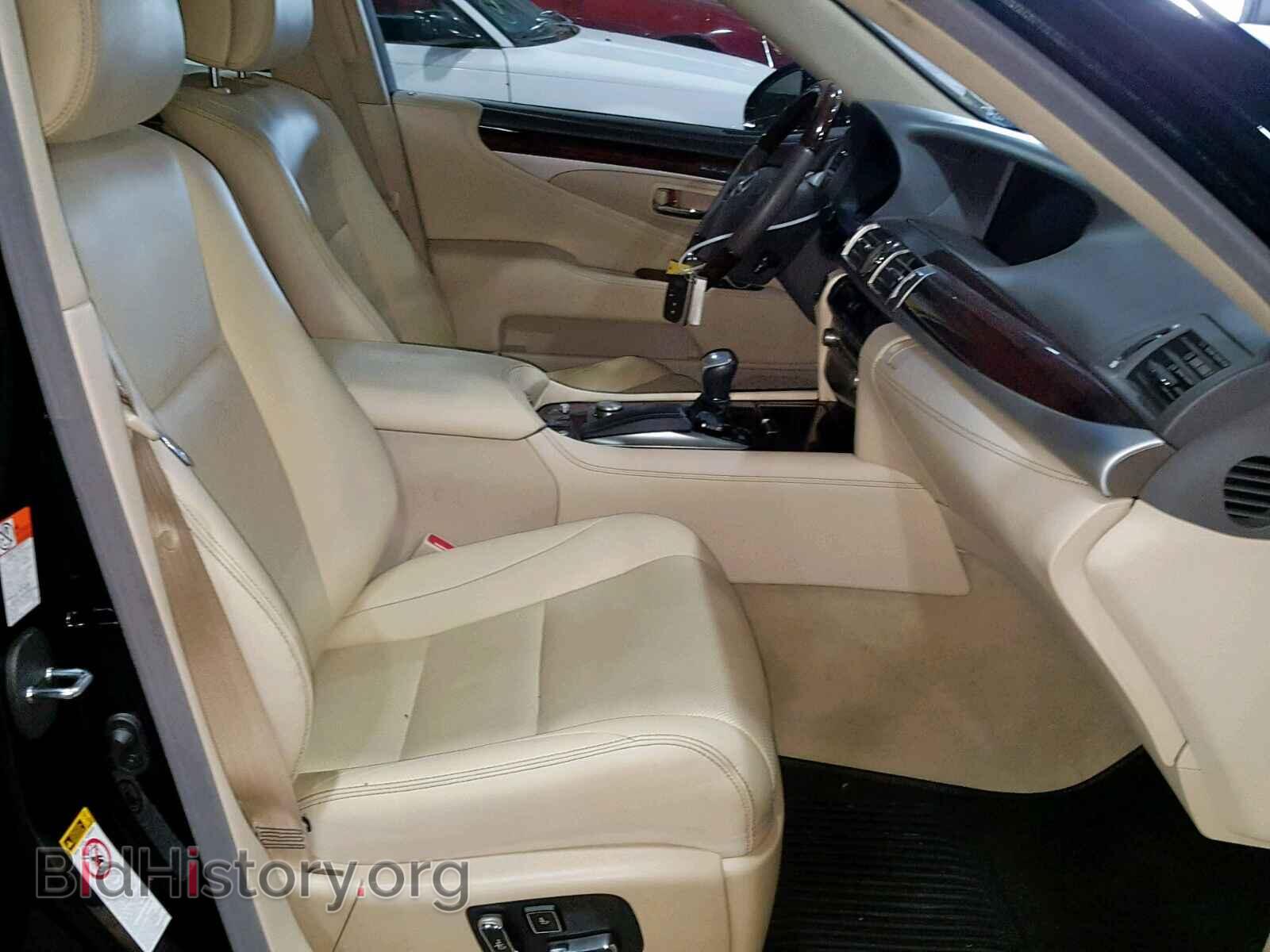 2015 LEXUS LS460 - VIN: JTHCL5EF2F5024437 - Photo 5