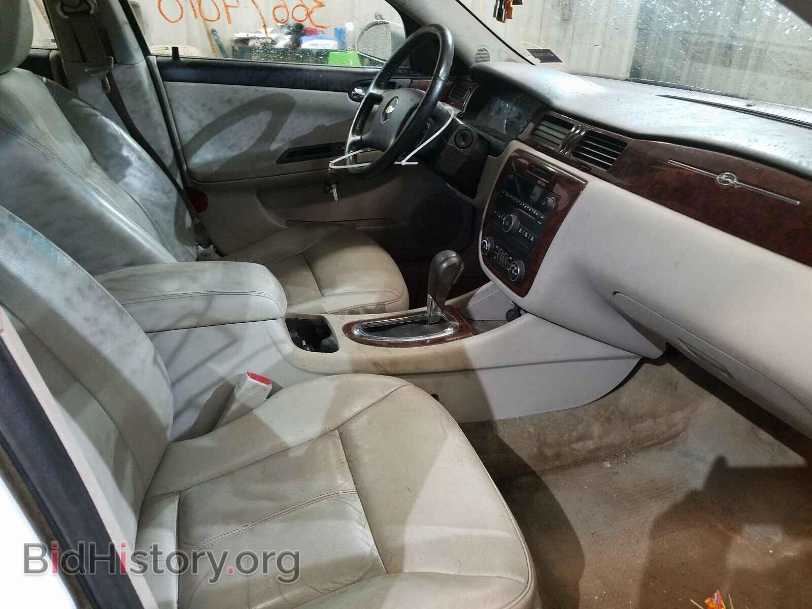 2010 CHEVROLET IMPALA - VIN: 2G1WC5EM7A1209132 - Фото 5