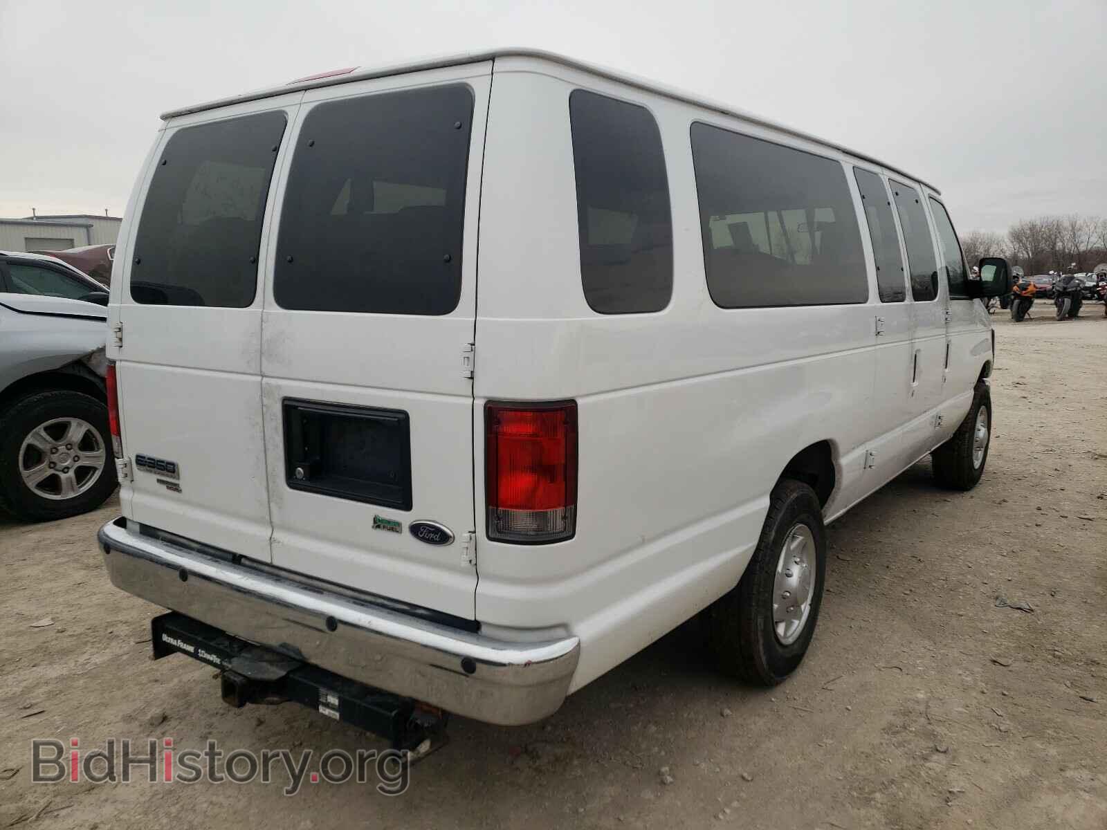 2013 FORD ECONOLINE - VIN: 1FBSS3BL4DDB19880 - Фото 4