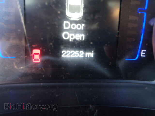 2015 CHRYSLER 200 - VIN: 1C3CCCAB2FN756337 - Фото 8
