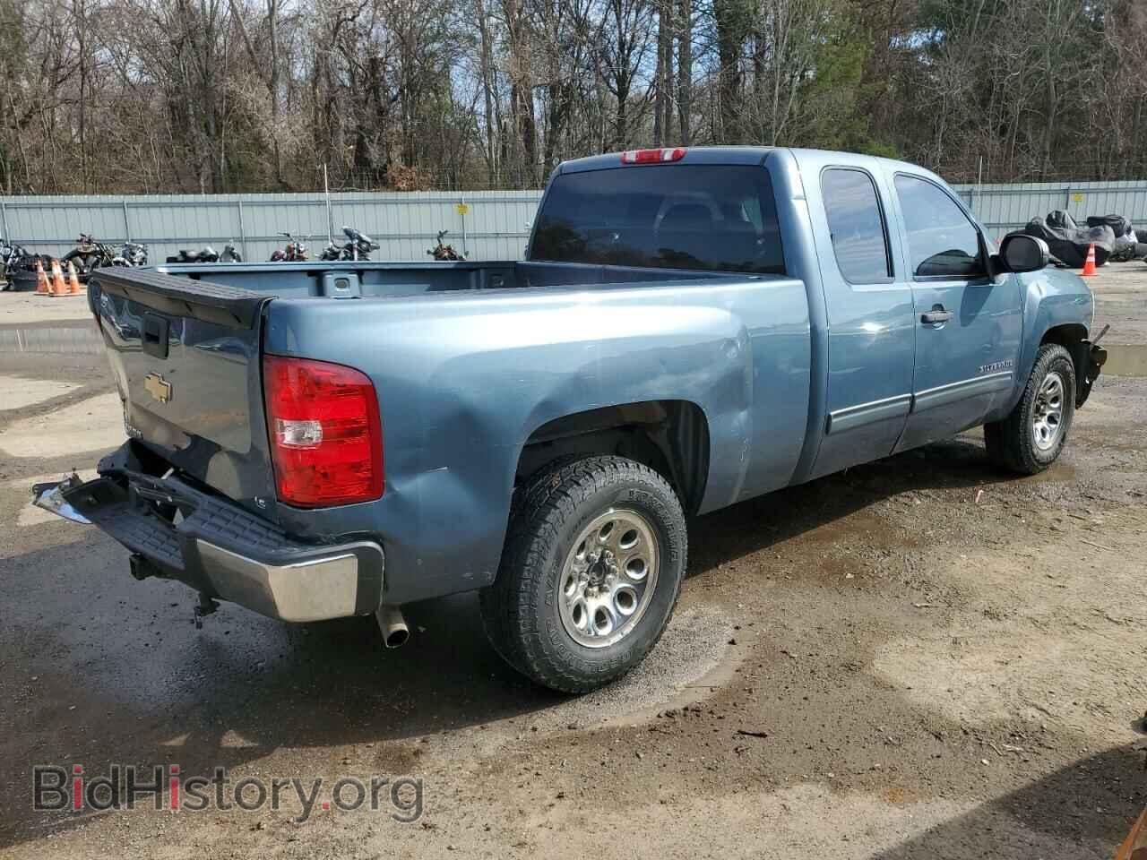 2011 CHEVROLET SILVERADO - VIN: 1GCRCREA6BZ189398 - Фото 3