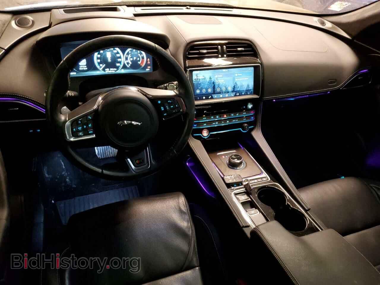 2017 JAGUAR F-PACE - VIN: SADCM2BV6HA095230 - Фото 8