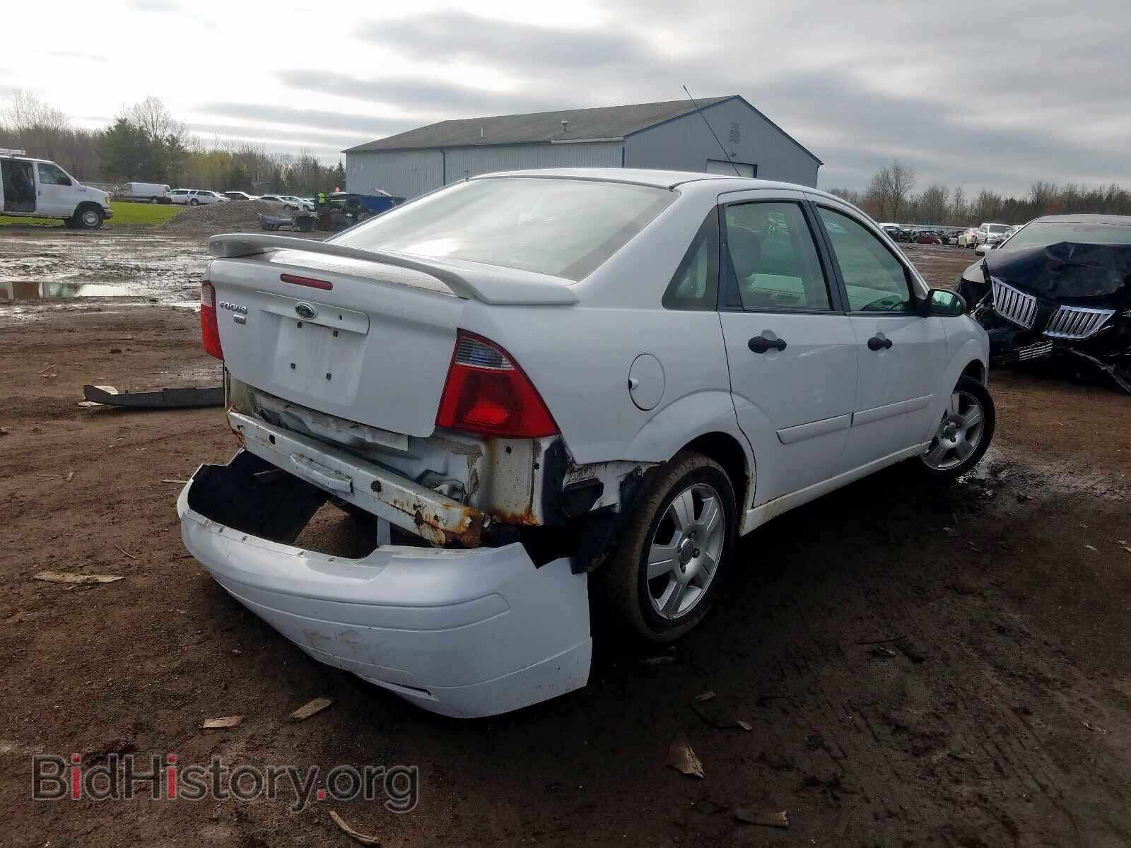 2007 FORD FOCUS - VIN: 1FAHP34N07W361974 - Фото 4