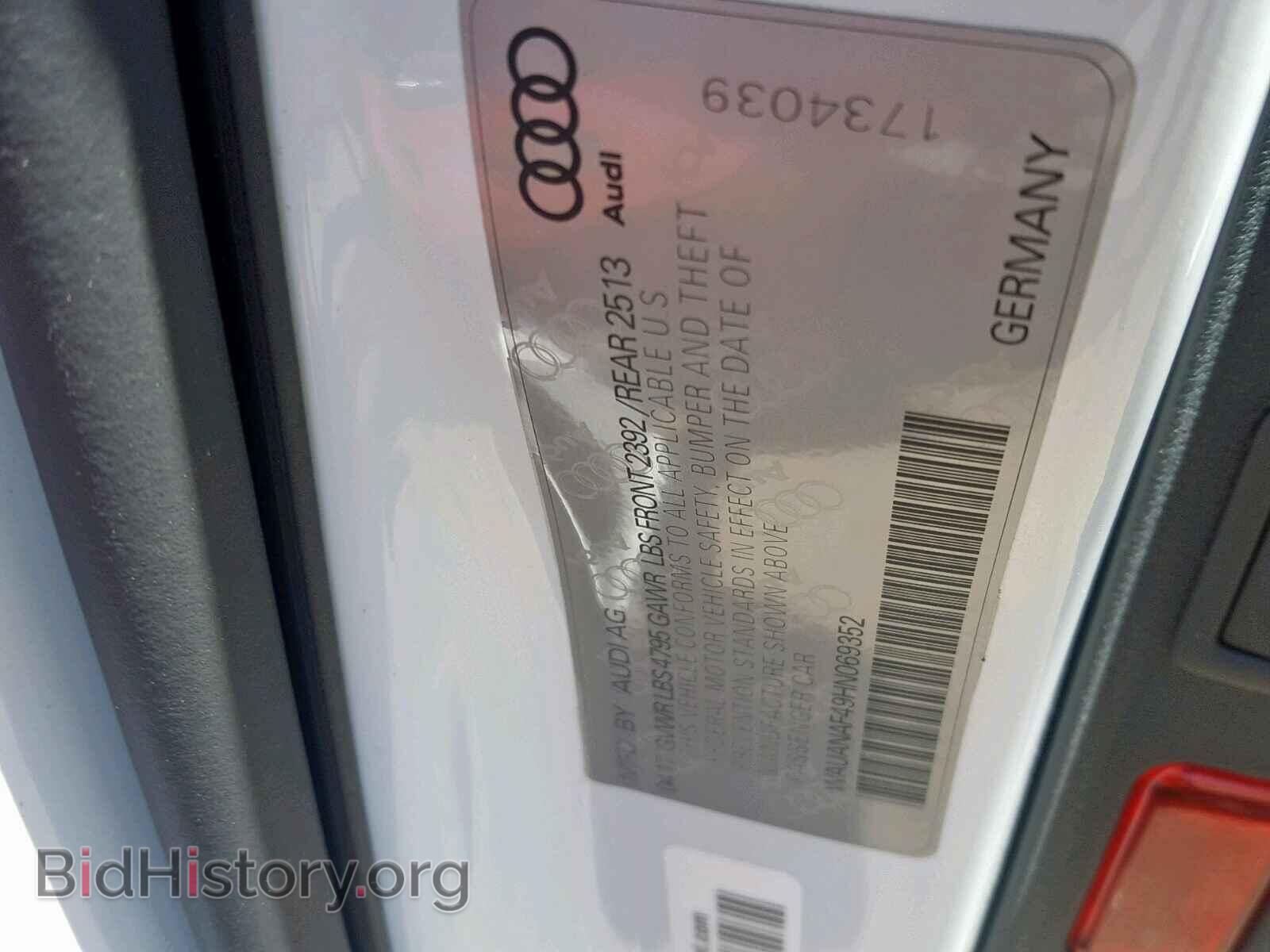 2017 AUDI A4 - VIN: WAUANAF49HN069352 - Фото 10