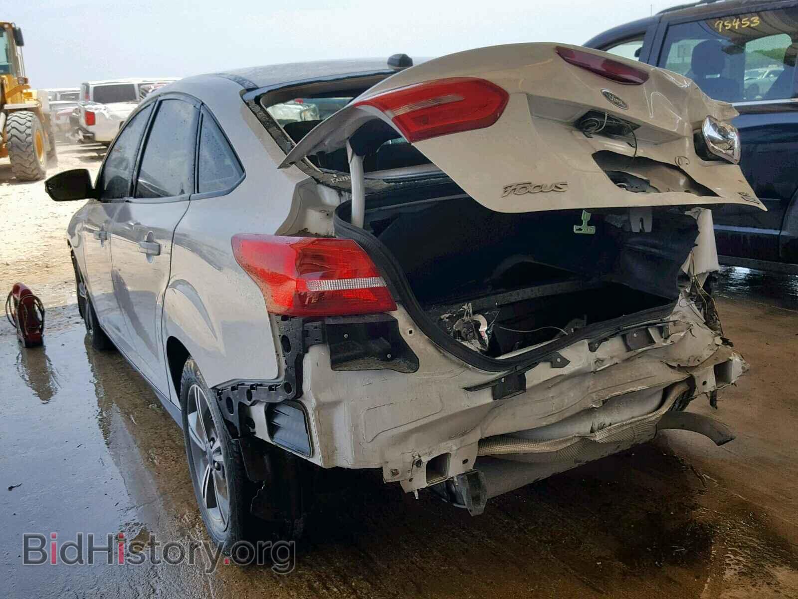 2017 FORD FOCUS SE - VIN: 1FADP3FE6HL229588 - Фото 3