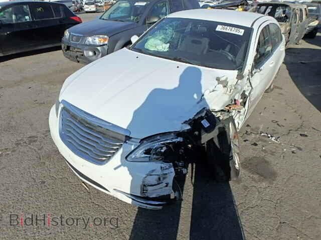 2013 CHRYSLER 200 - VIN: 1C3CCBBGXDN528653 - Фото 2