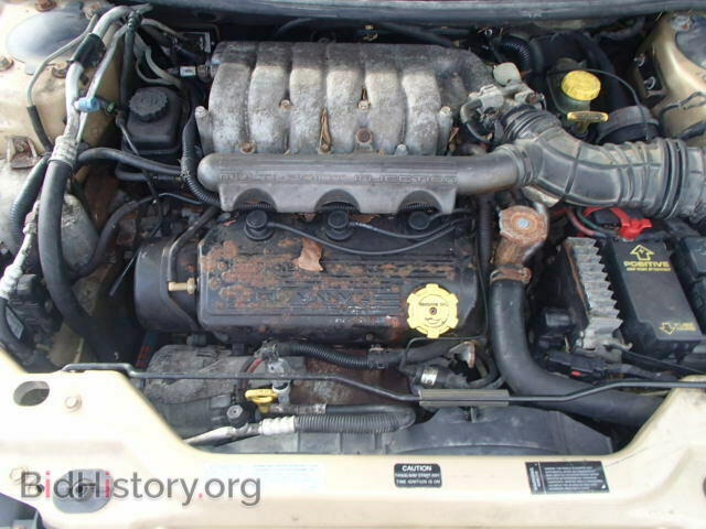 1996 CHRYSLER SEBRING - VIN: 3C3EL55H1TT300182 - Photo 7