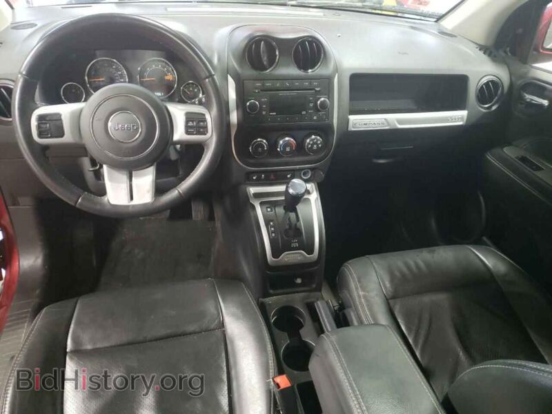 2017 Jeep COMPASS (VIN 1C4NJCEB0HD189610) — photo 8 of 13