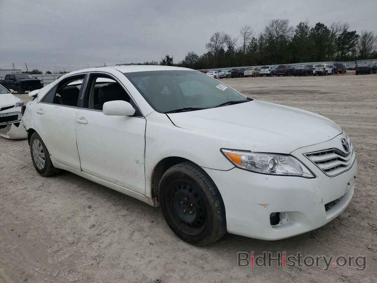 Photo 4T4BF3EK8BR117129 - TOYOTA CAMRY 2011