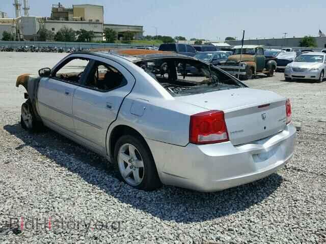 2010 DODGE CHARGER - VIN: 2B3CA3CV2AH242046 - Фото 3