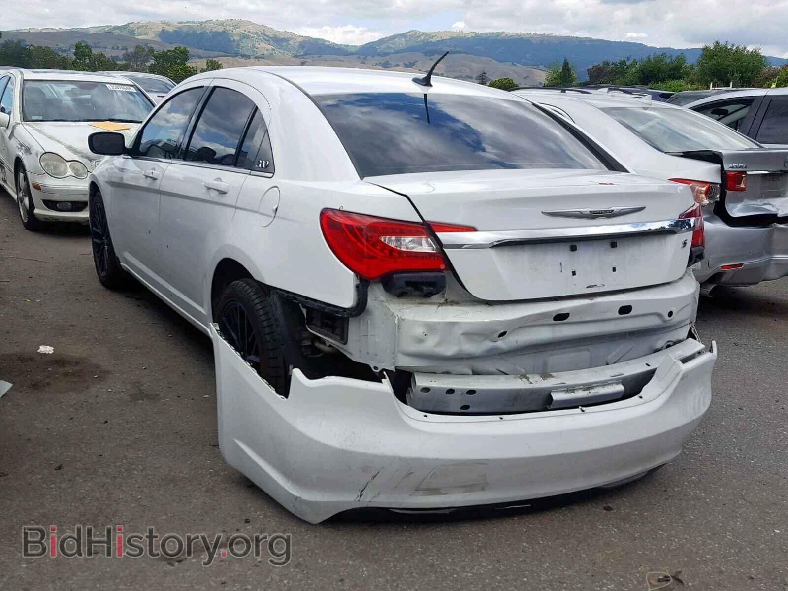 2012 CHRYSLER 200 - VIN: 1C3CCBHG0CN307987 - Фото 3