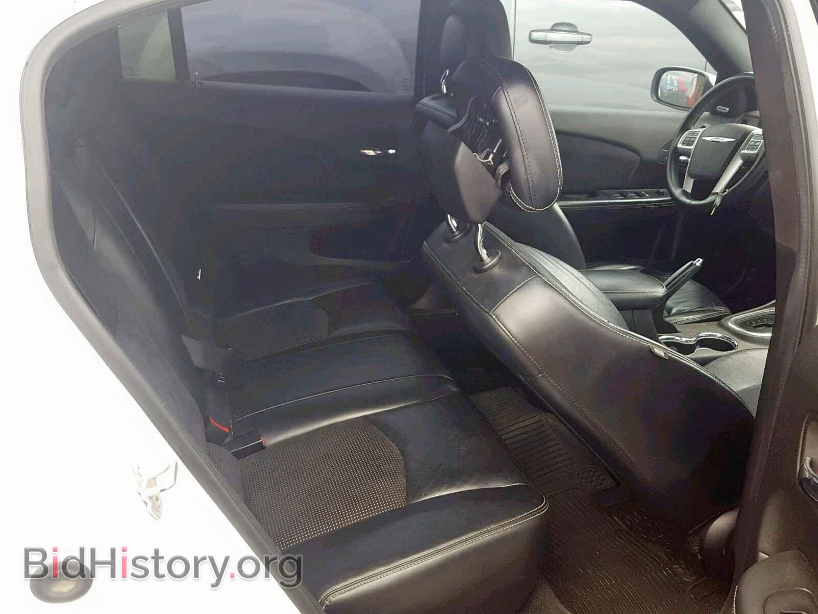 2012 CHRYSLER 200 - VIN: 1C3CCBHG0CN307987 - Фото 6