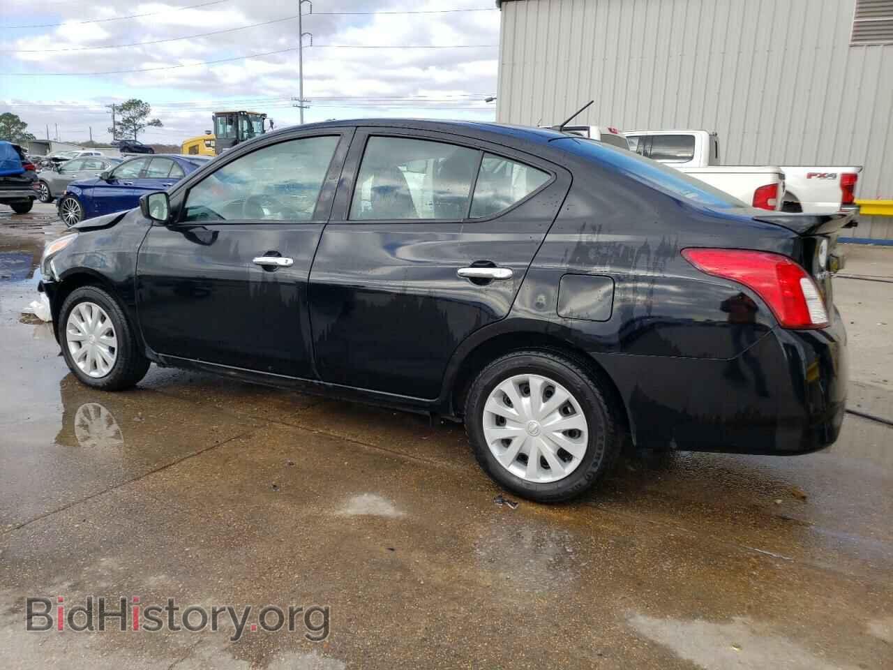 2019 NISSAN VERSA - VIN: 3N1CN7AP3KL868327 - Photo 2