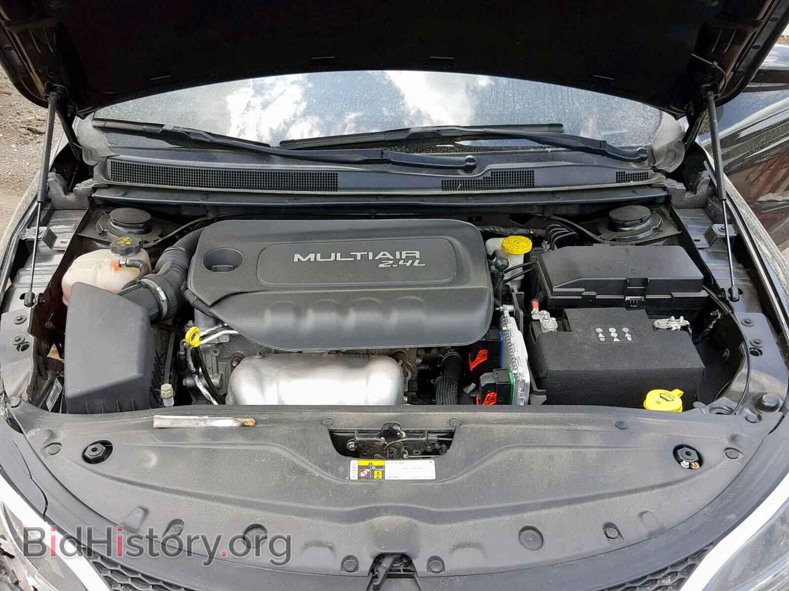 2016 CHRYSLER 200 - VIN: 1C3CCCAB7GN113029 - Photo 7
