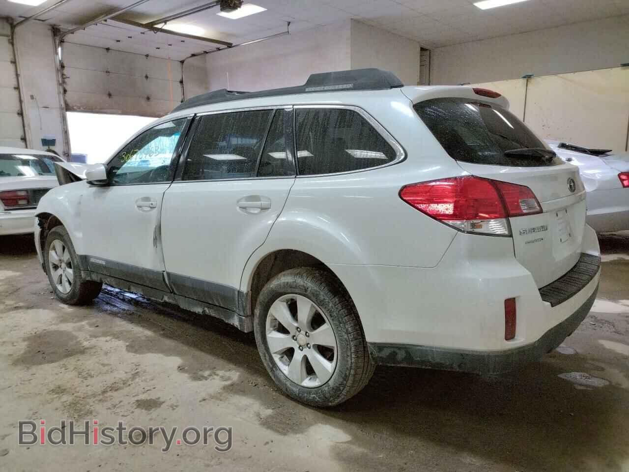 2011 SUBARU OUTBACK - VIN: 4S4BRCCC1B3335853 - Фото 2