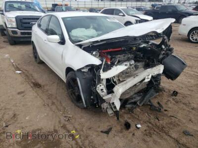 2015 Dodge DART Dart SE, белый — VIN 1C3CDFAA7FD406357, Copart