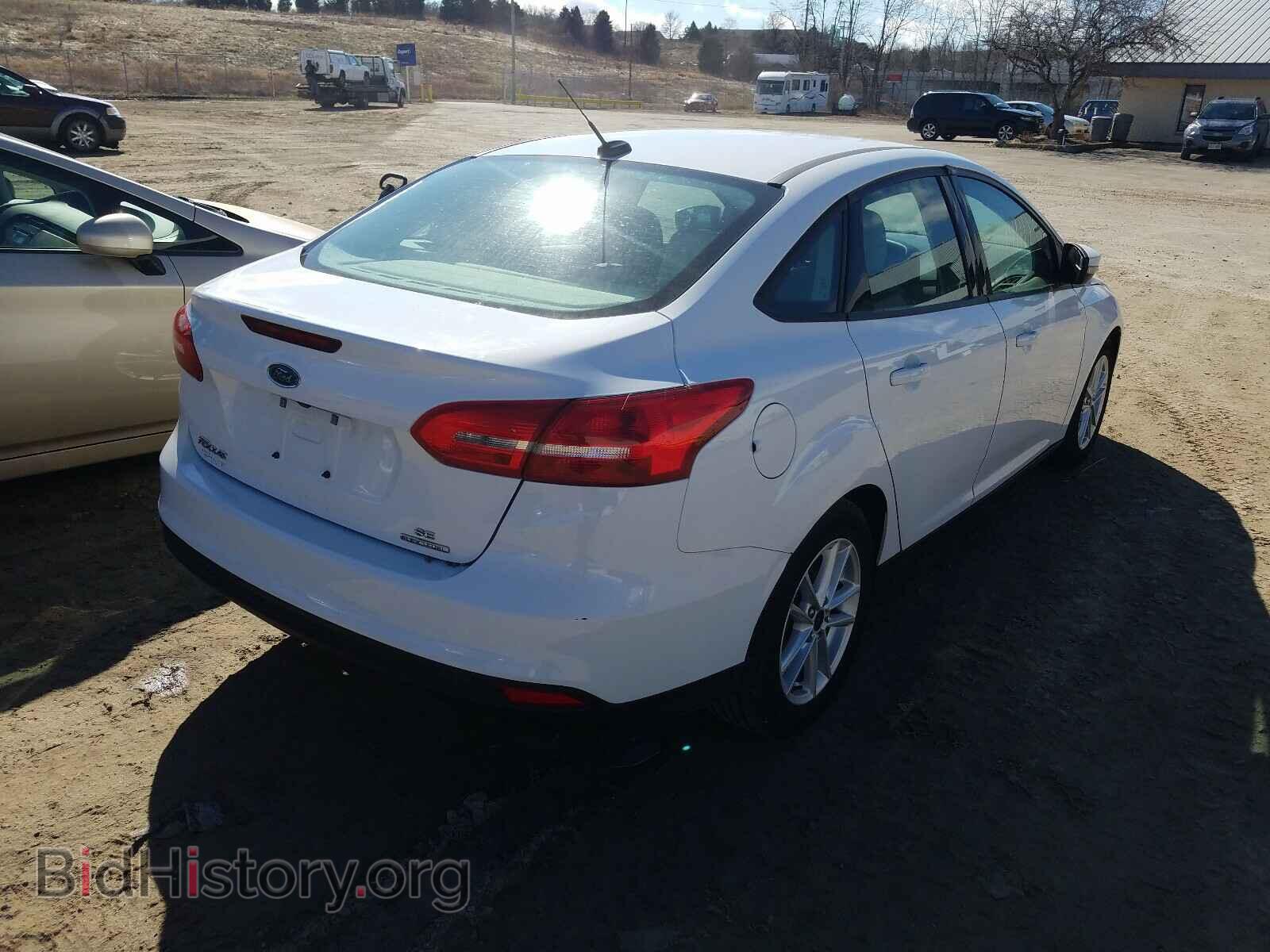 2016 FORD FOCUS - VIN: 1FADP3F25GL290905 - Photo 4