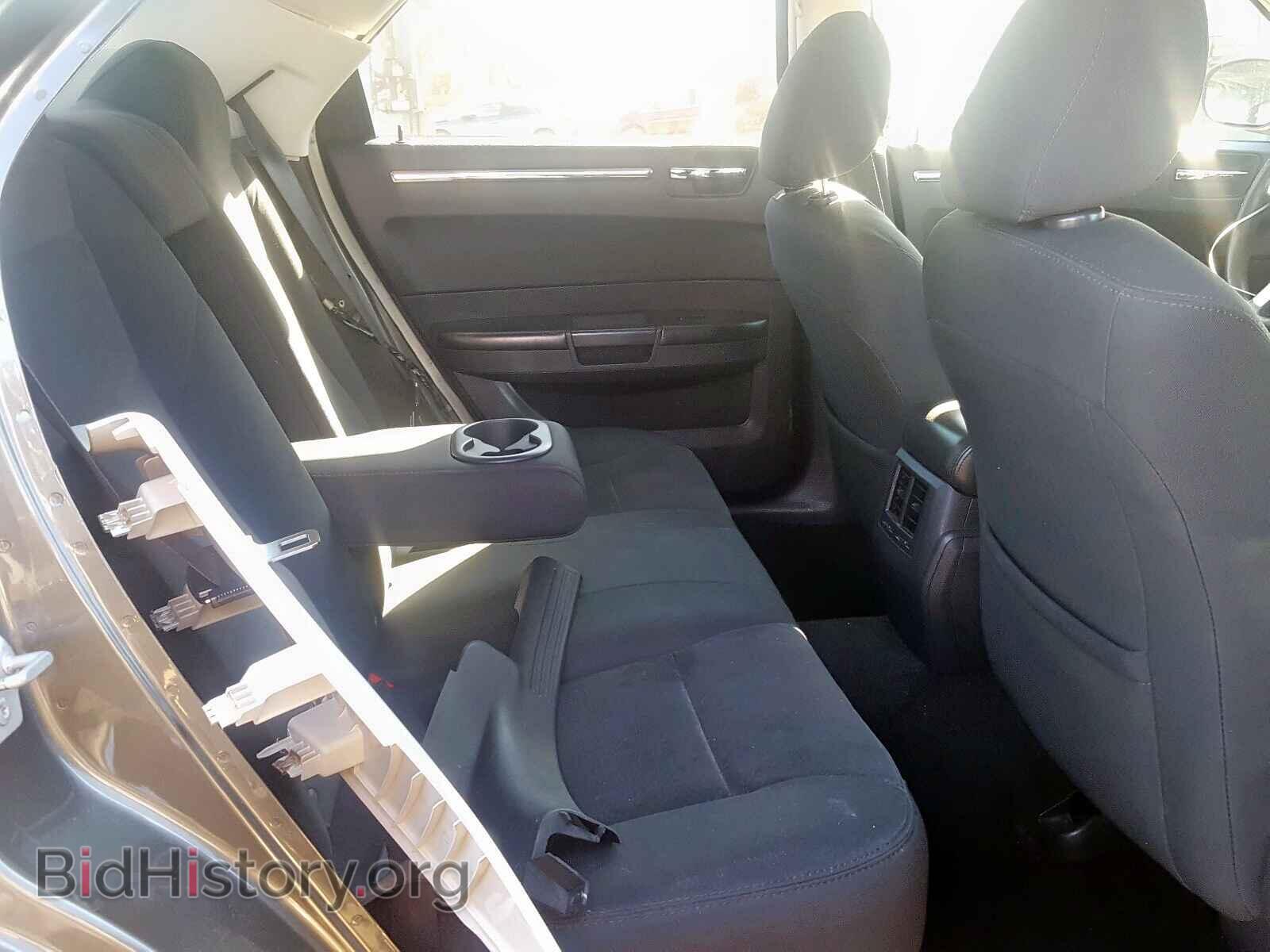 2009 CHRYSLER 300 - VIN: 2C3KA43D09H541817 - Фото 6