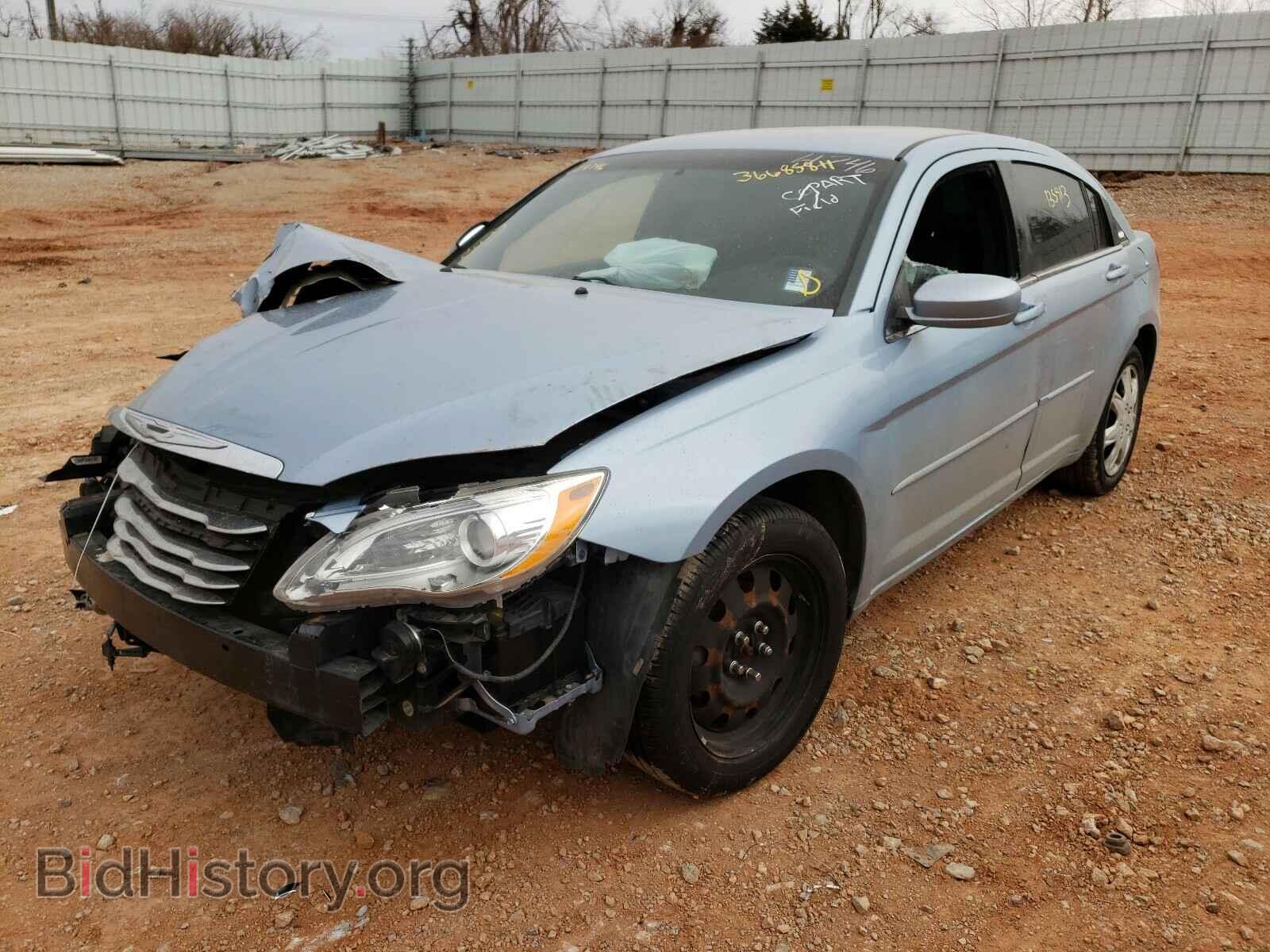 2013 CHRYSLER 200 - VIN: 1C3CCBAB6DN604746 - Photo 2