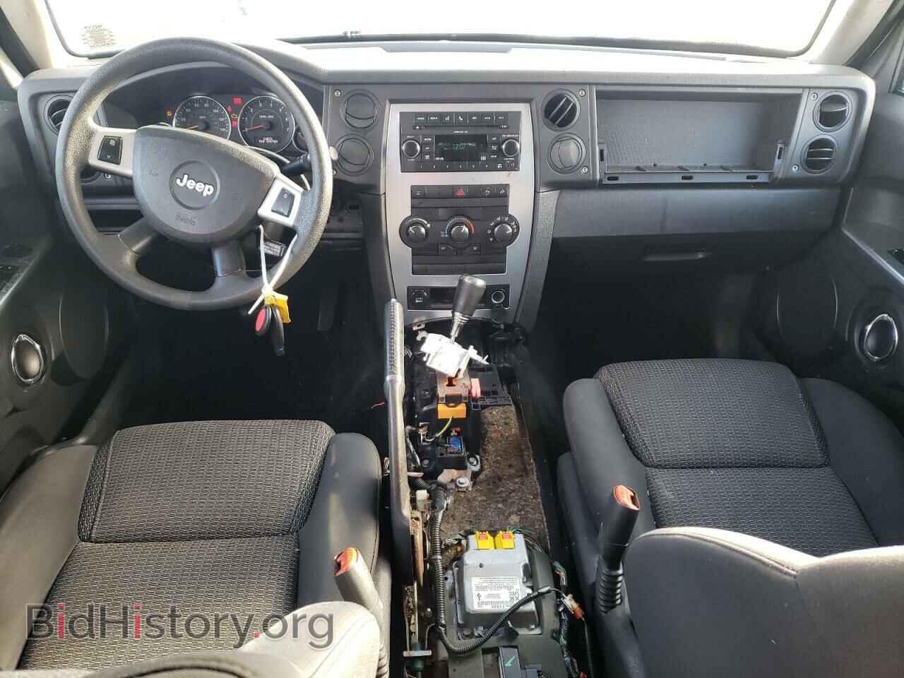 2010 JEEP COMMANDER - VIN: 1J4RG4GK7AC114248 - Фото 8