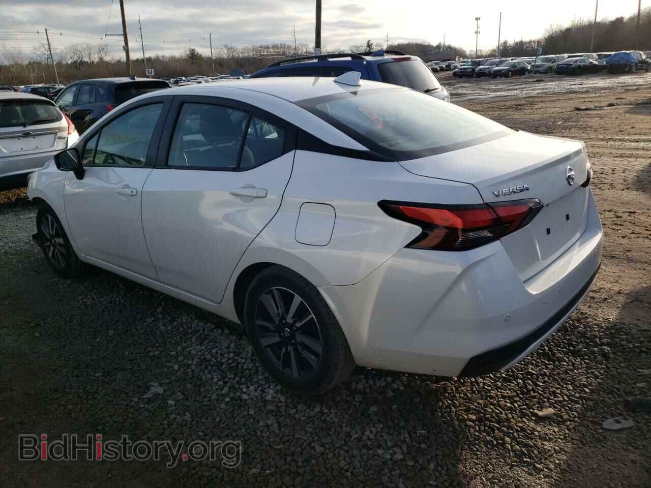 2021 NISSAN VERSA - VIN: 3N1CN8EV6ML857551 - Фото 2