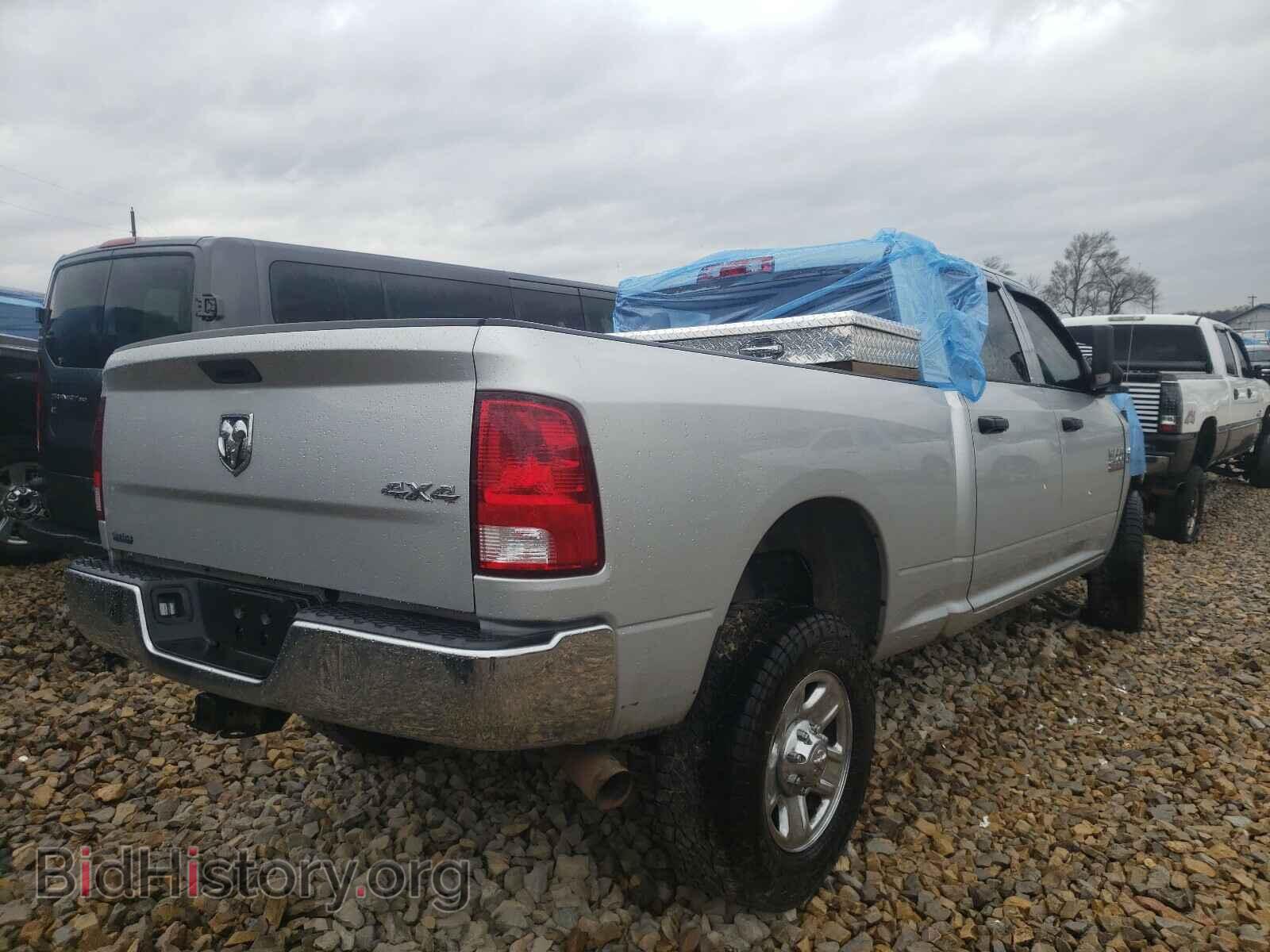 2018 RAM 2500 - VIN: 3C6UR5CL2JG351619 - Фото 4