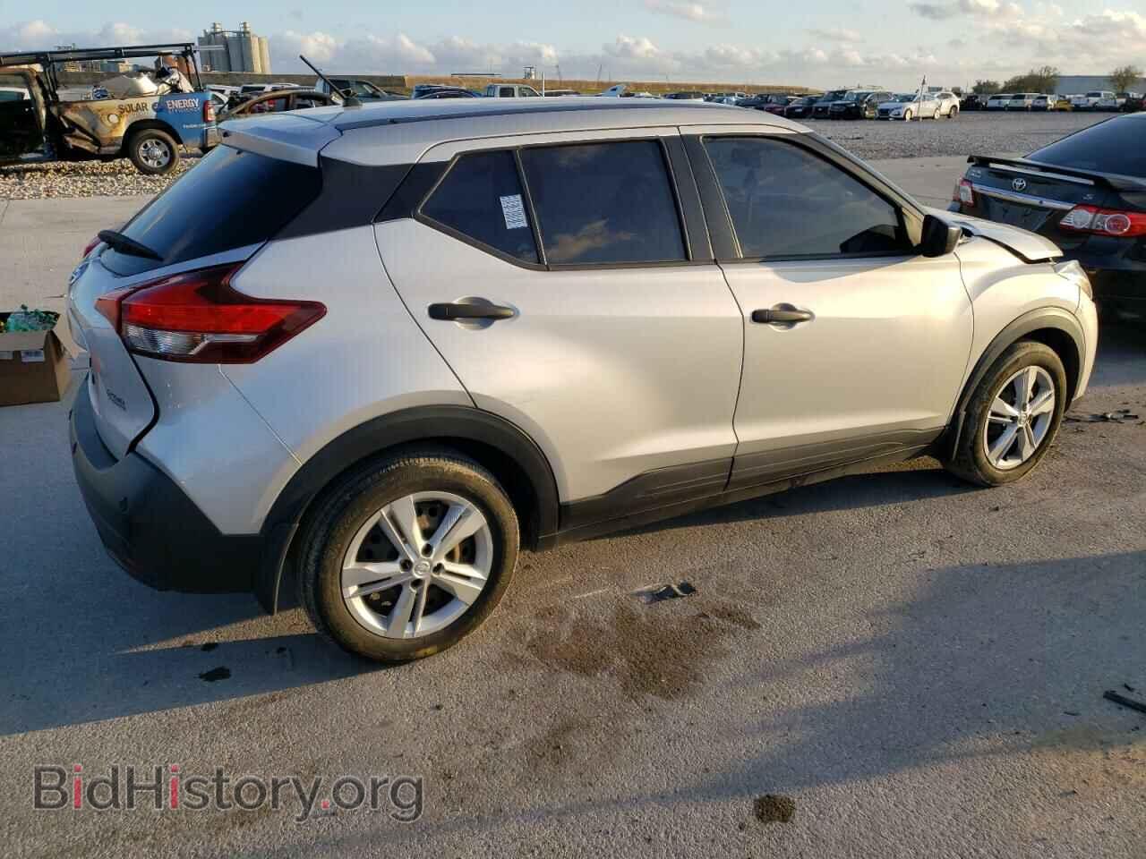 2020 NISSAN KICKS - VIN: 3N1CP5BVXLL524331 - Фото 3