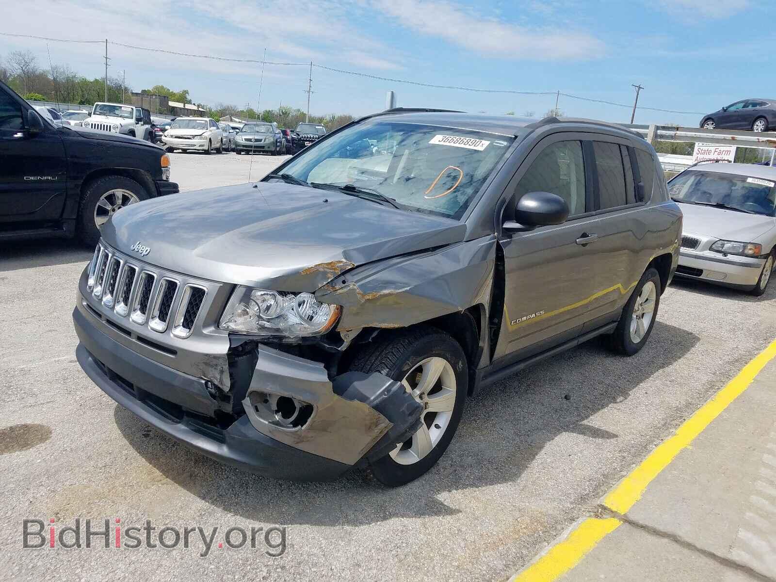 2012 JEEP COMPASS - VIN: 1C4NJCEB2CD622529 - Фото 2