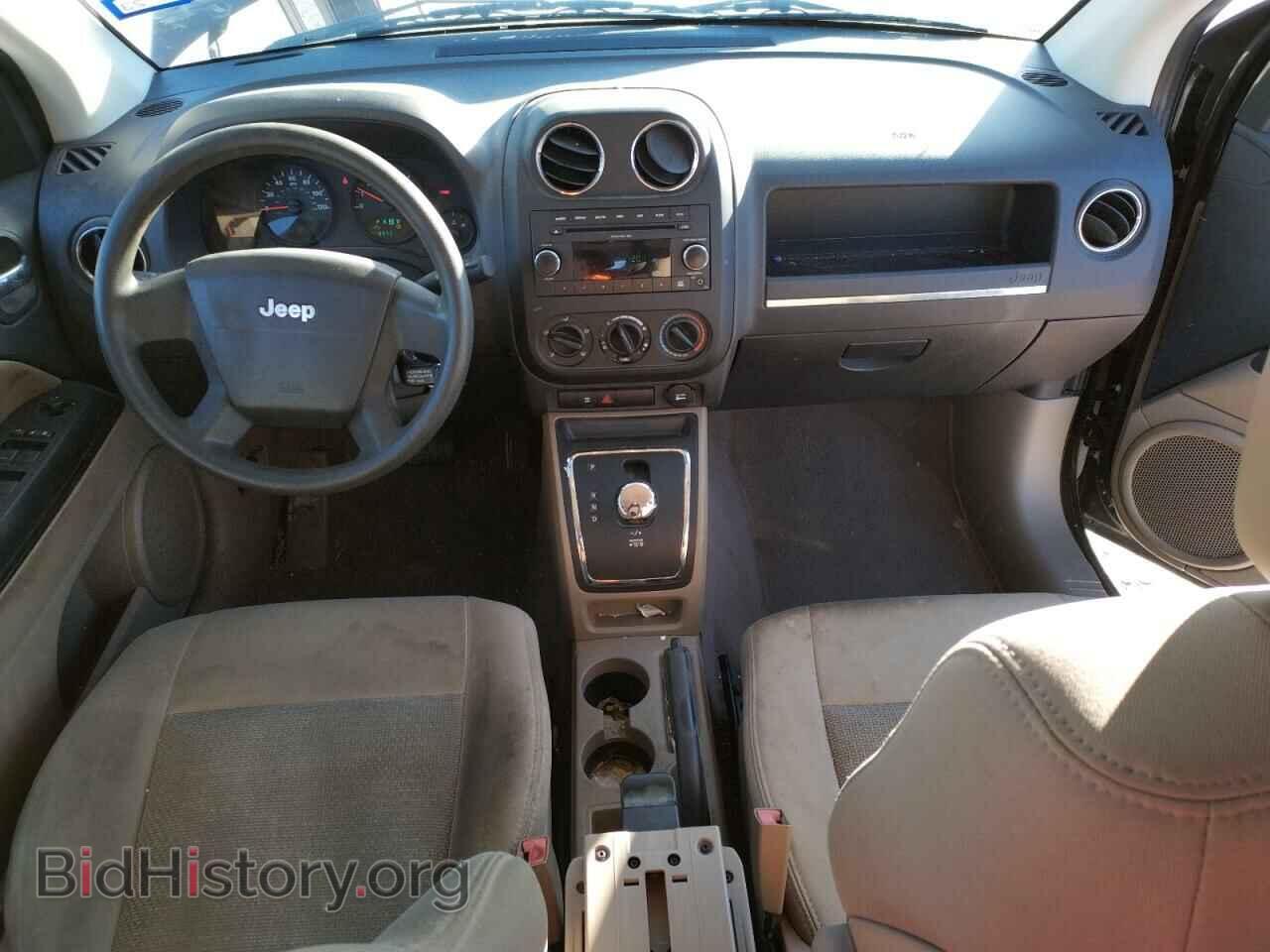 2009 JEEP COMPASS - VIN: 1J4FT47B29D189508 - Photo 8