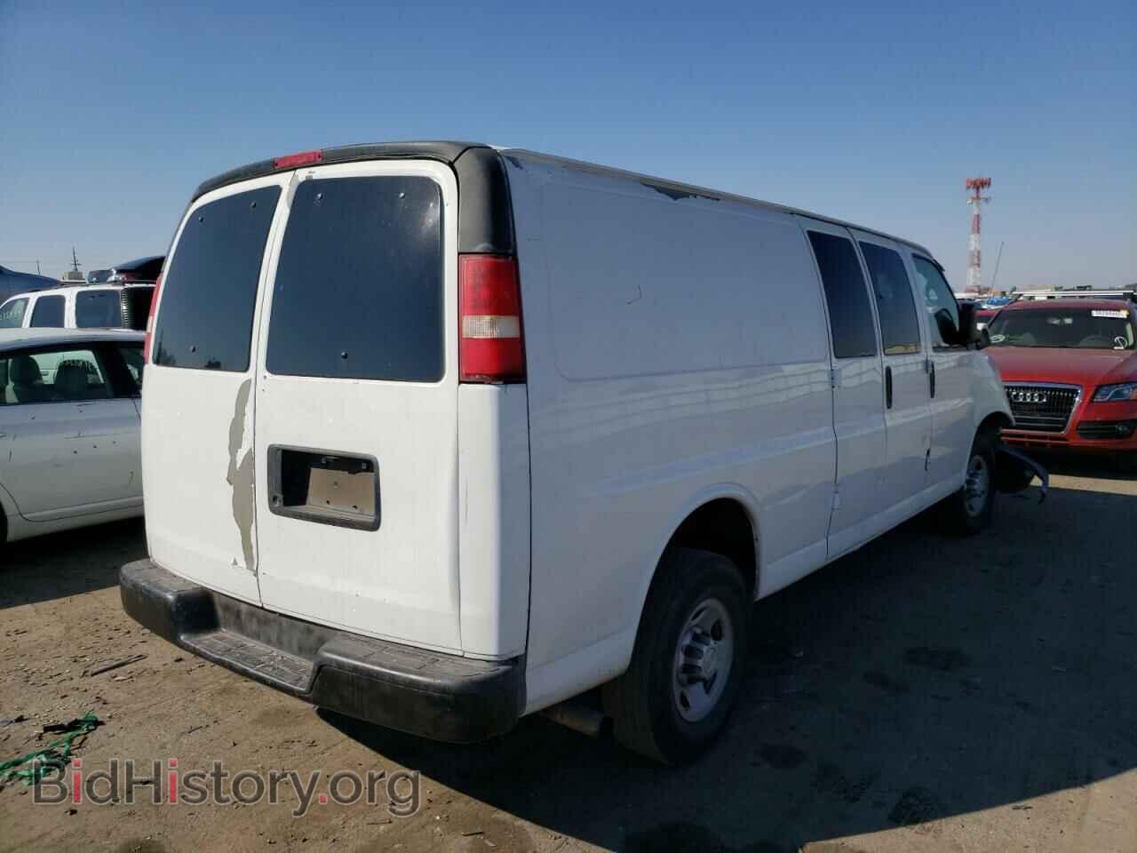2010 CHEVROLET EXPRESS - VIN: 1GC2GUBG2A1106614 - Фото 4