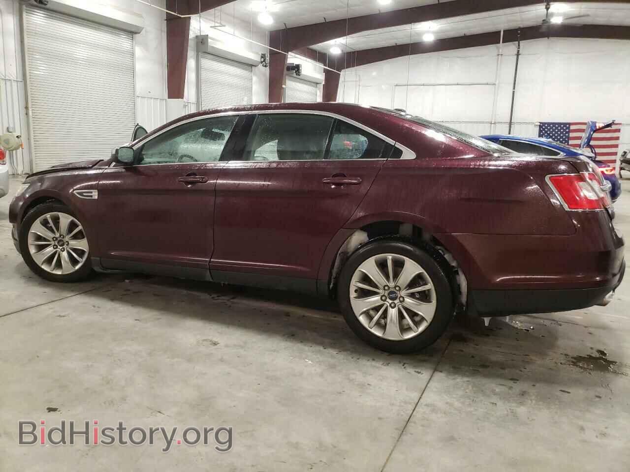 2011 FORD TAURUS - VIN: 1FAHP2FW6BG120309 - Фото 2