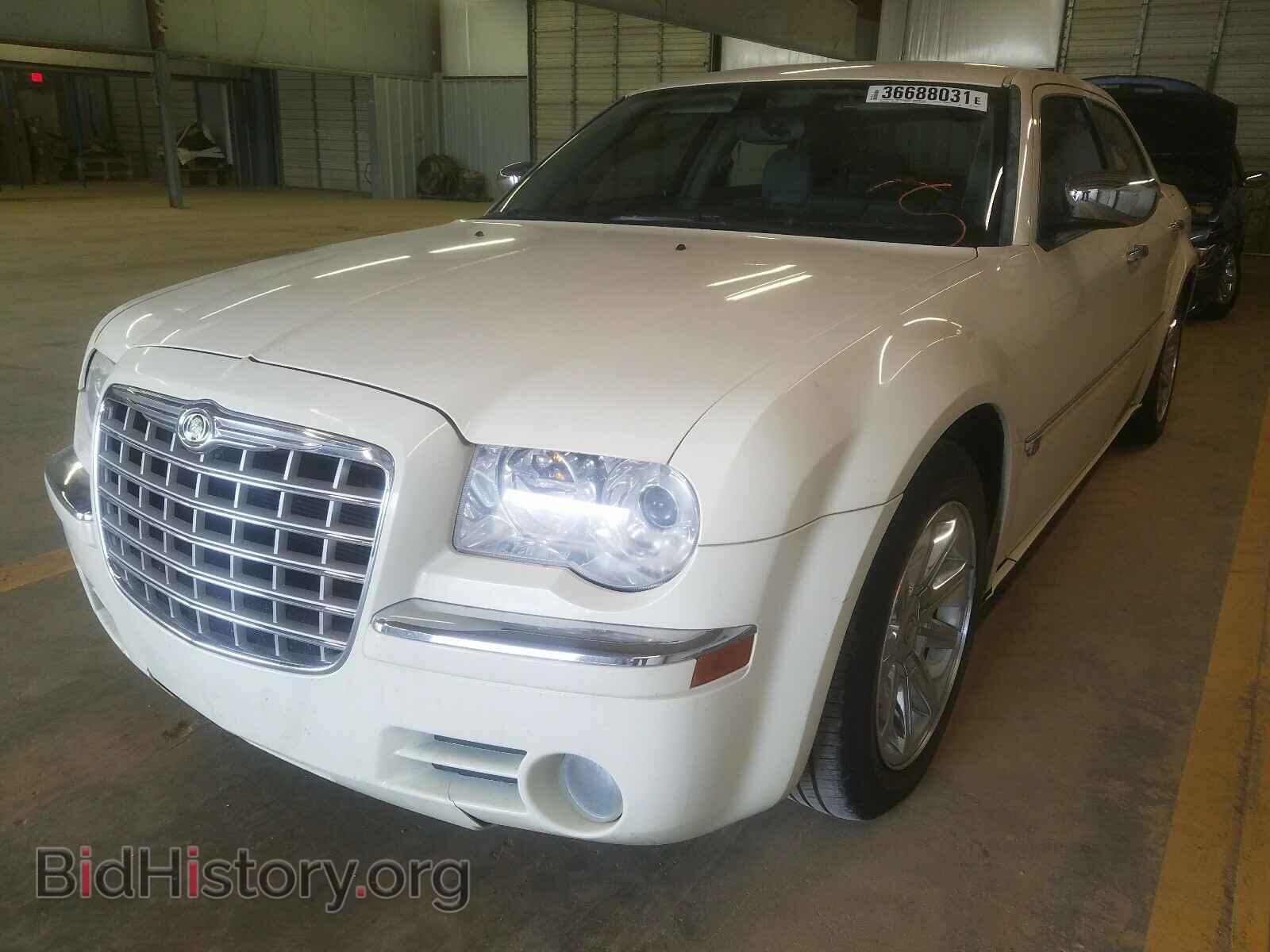 2006 CHRYSLER 300 - VIN: 2C3LA63H86H100371 - Фото 2