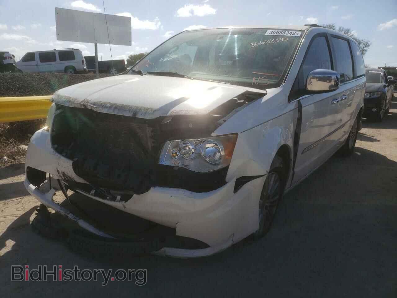 2011 CHRYSLER MINIVAN - VIN: 2A4RR8DG3BR716395 - Фото 2