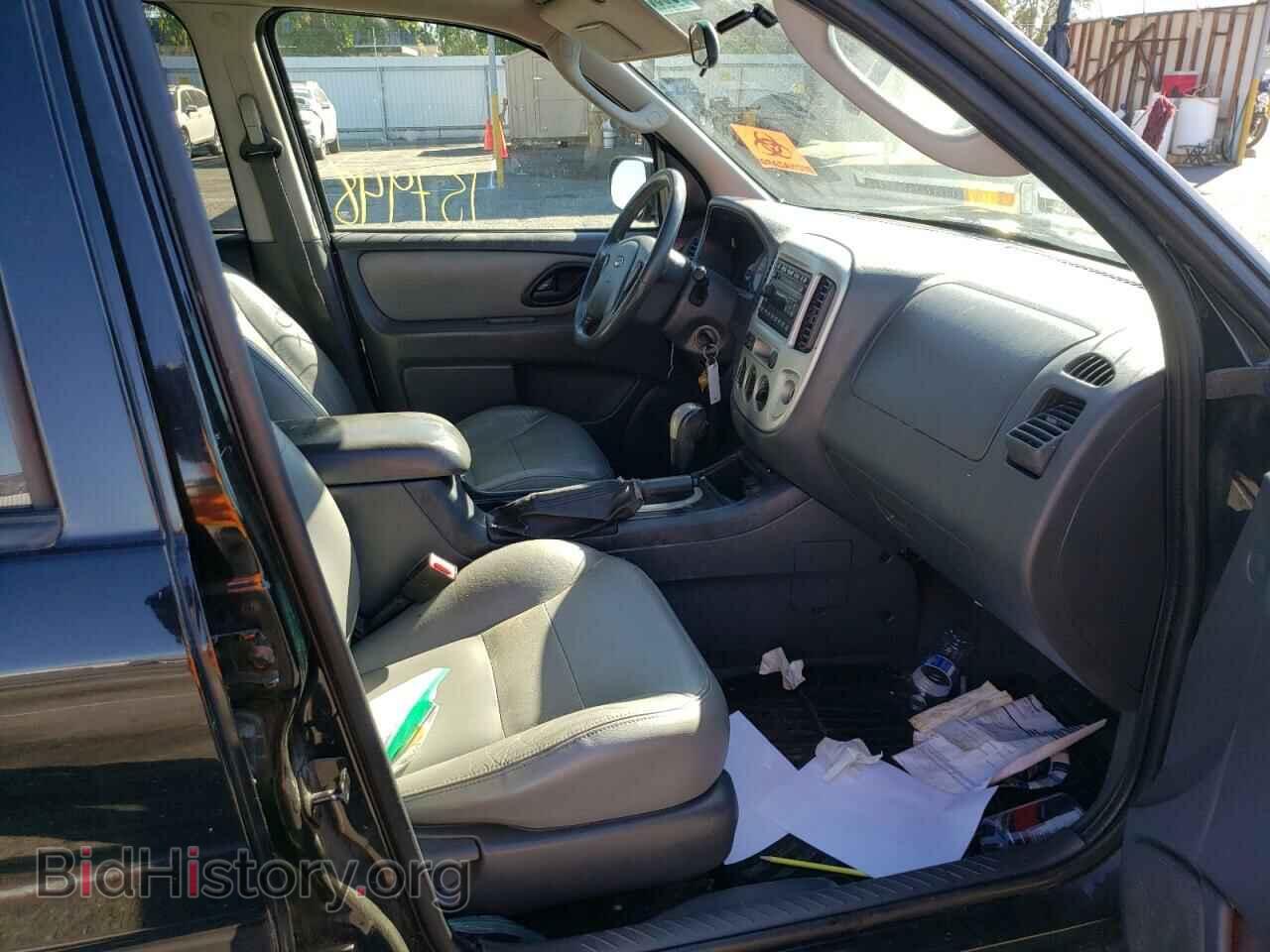 2006 FORD ESCAPE - VIN: 1FMCU03196KB01021 - Фото 5
