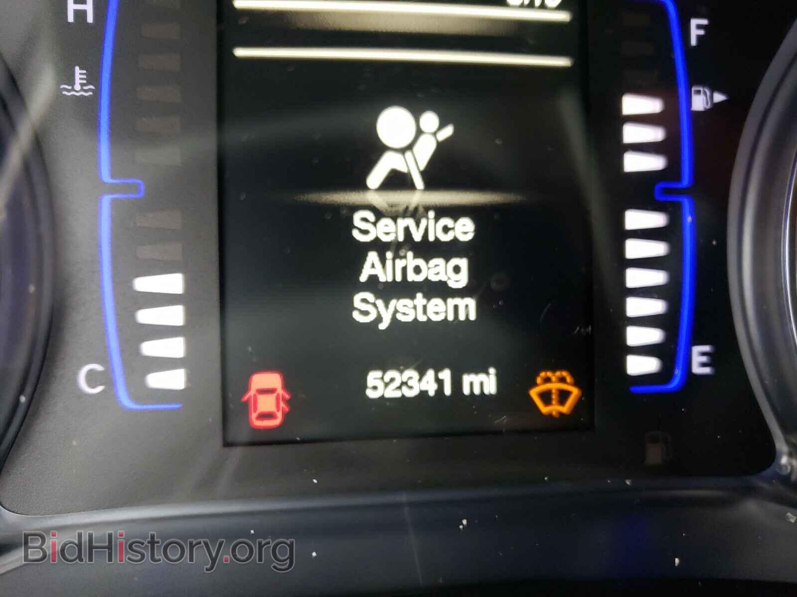 2016 CHRYSLER 200 - VIN: 1C3CCCAB8GN109426 - Фото 8