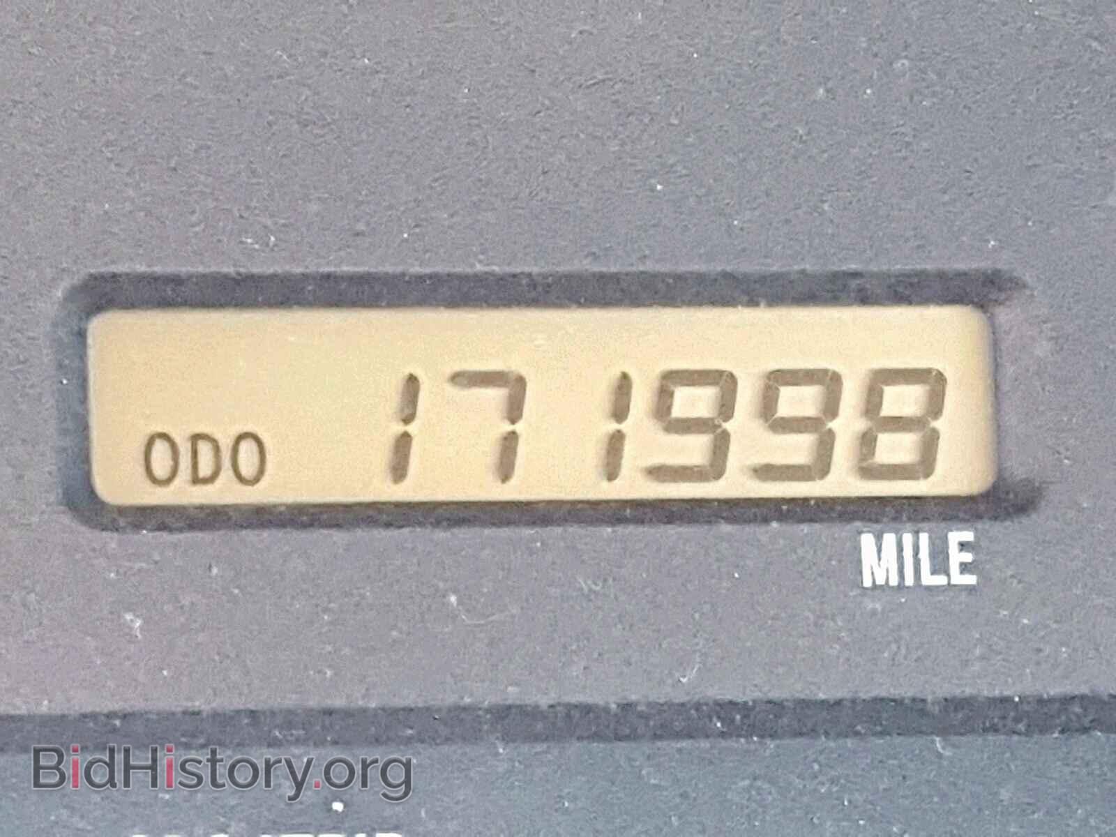 2002 TOYOTA AVALON - VIN: 4T1BF28B92U213979 - Фото 8