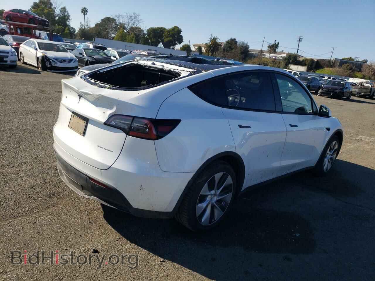 2021 TESLA MODEL Y - VIN: 5YJYGAEE0MF181052 - Фото 3