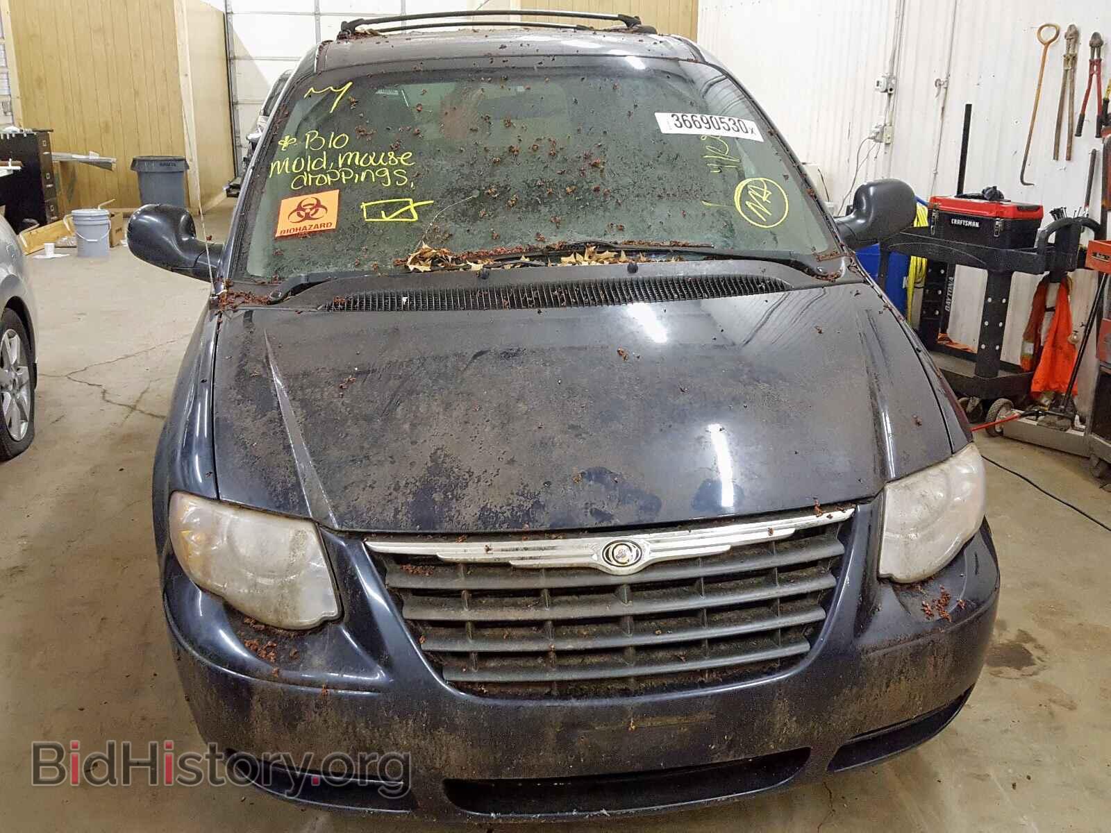 2007 CHRYSLER MINIVAN - VIN: 2A4GP54L07R261733 - Фото 9