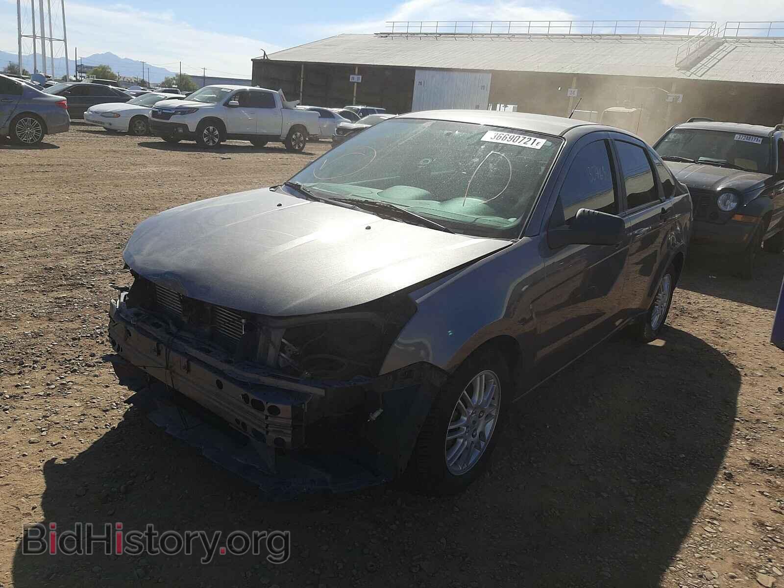 2011 FORD FOCUS - VIN: 1FAHP3FN2BW199481 - Фото 2