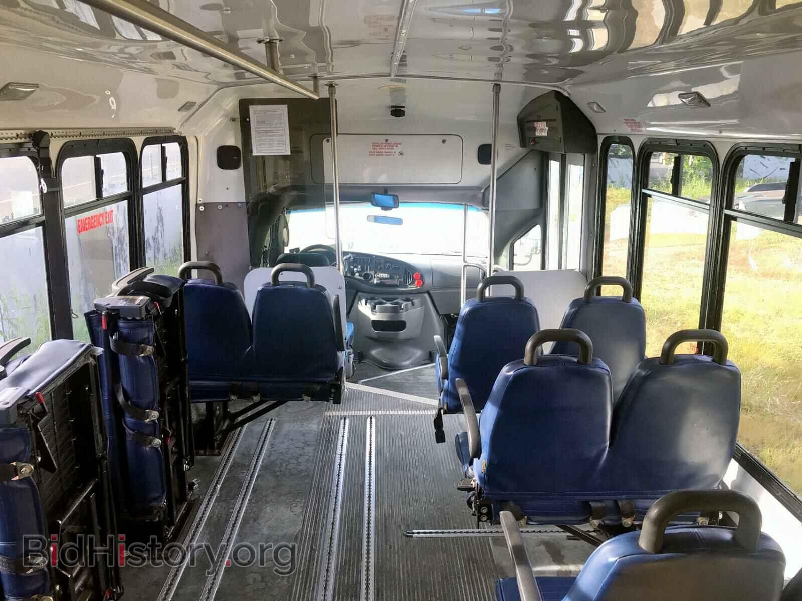 2007 FORD ECONOLINE - VIN: 1FDXE45S66DB10176 - Фото 9
