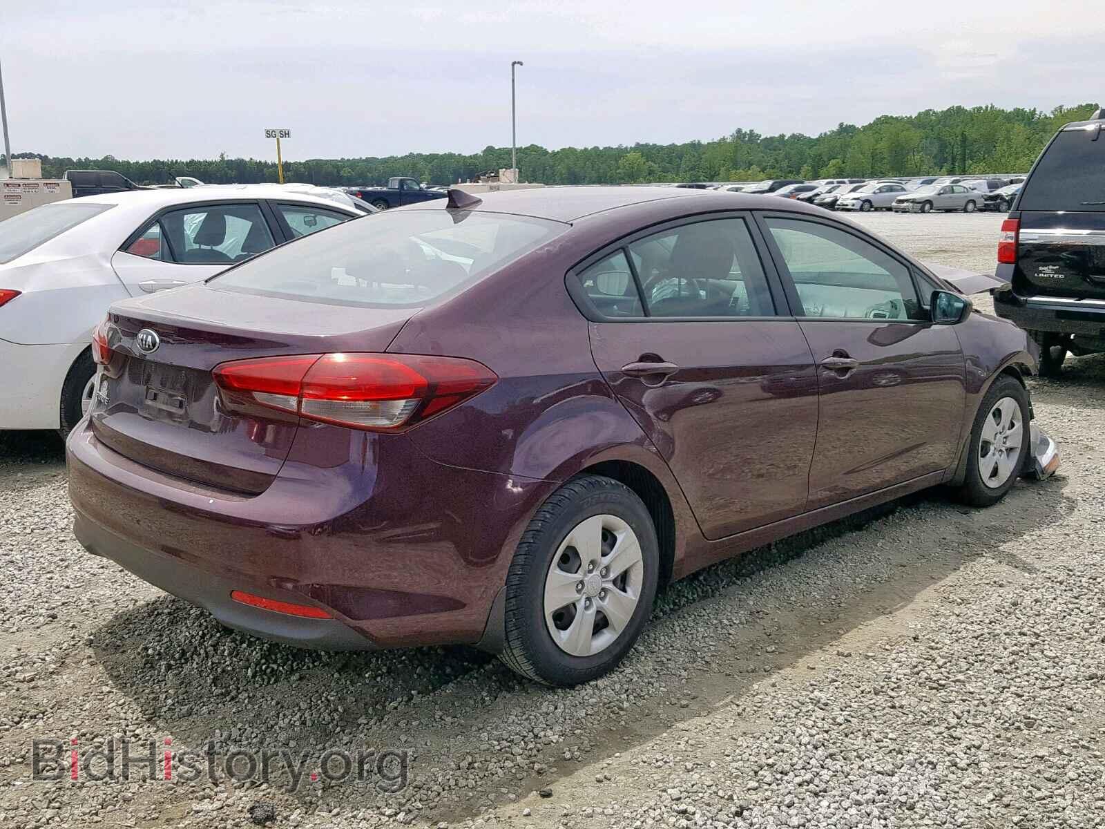 2017 KIA FORTE - VIN: 3KPFK4A78HE136791 - Фото 4
