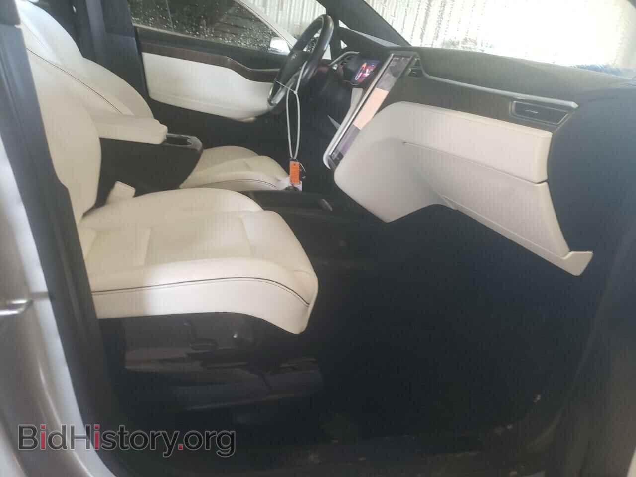 2016 TESLA MODEL X - VIN: 5YJXCBE24GF005337 - Фото 5