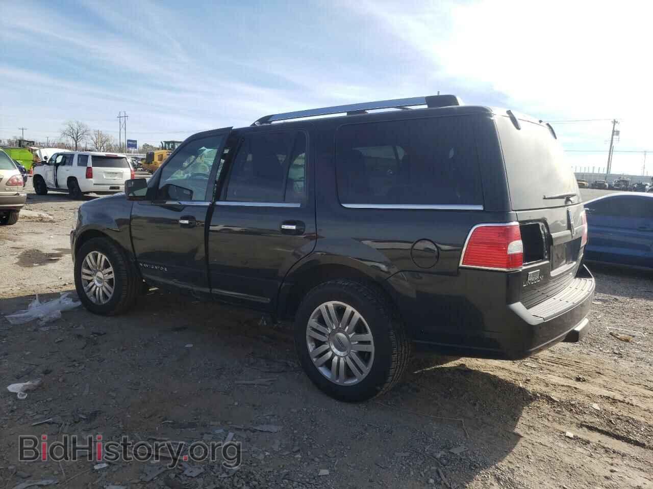 2012 LINCOLN NAVIGATOR - VIN: 5LMJJ2H58CEL09177 - Фото 2