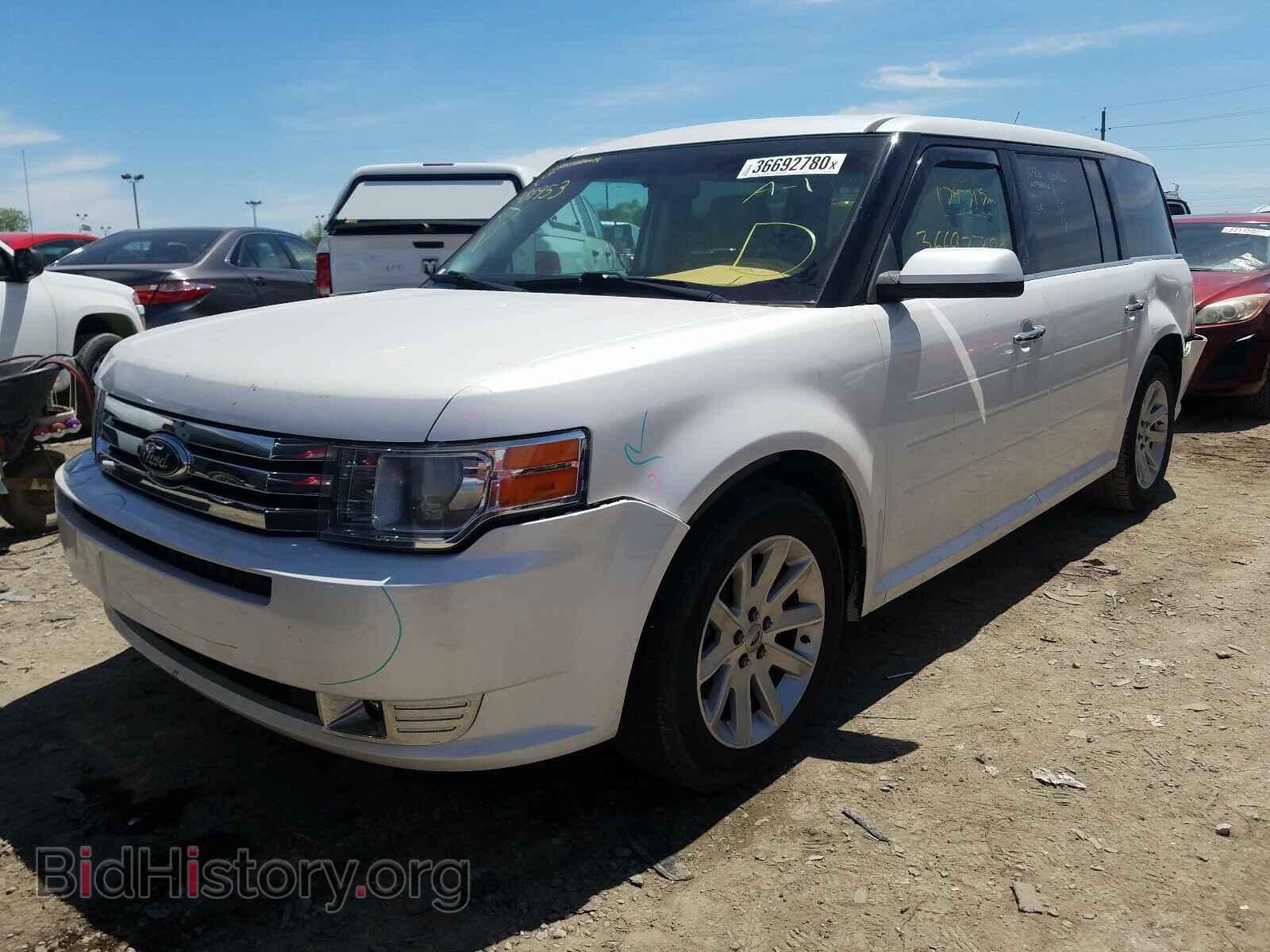 2010 FORD FLEX - VIN: 2FMGK5CCXABA81953 - Фото 2