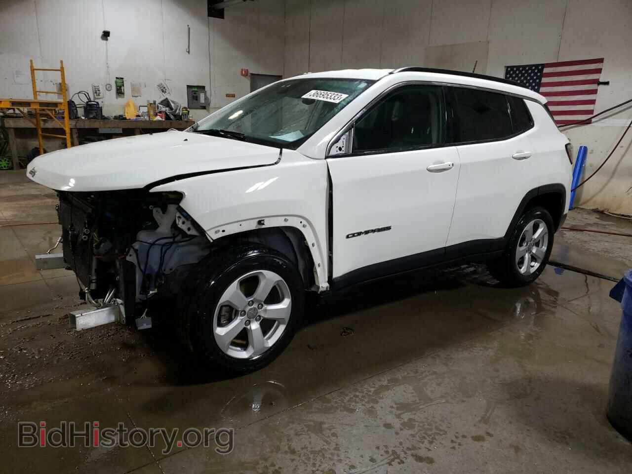 Фотография 3C4NJDBB6JT492286 - JEEP COMPASS 2018