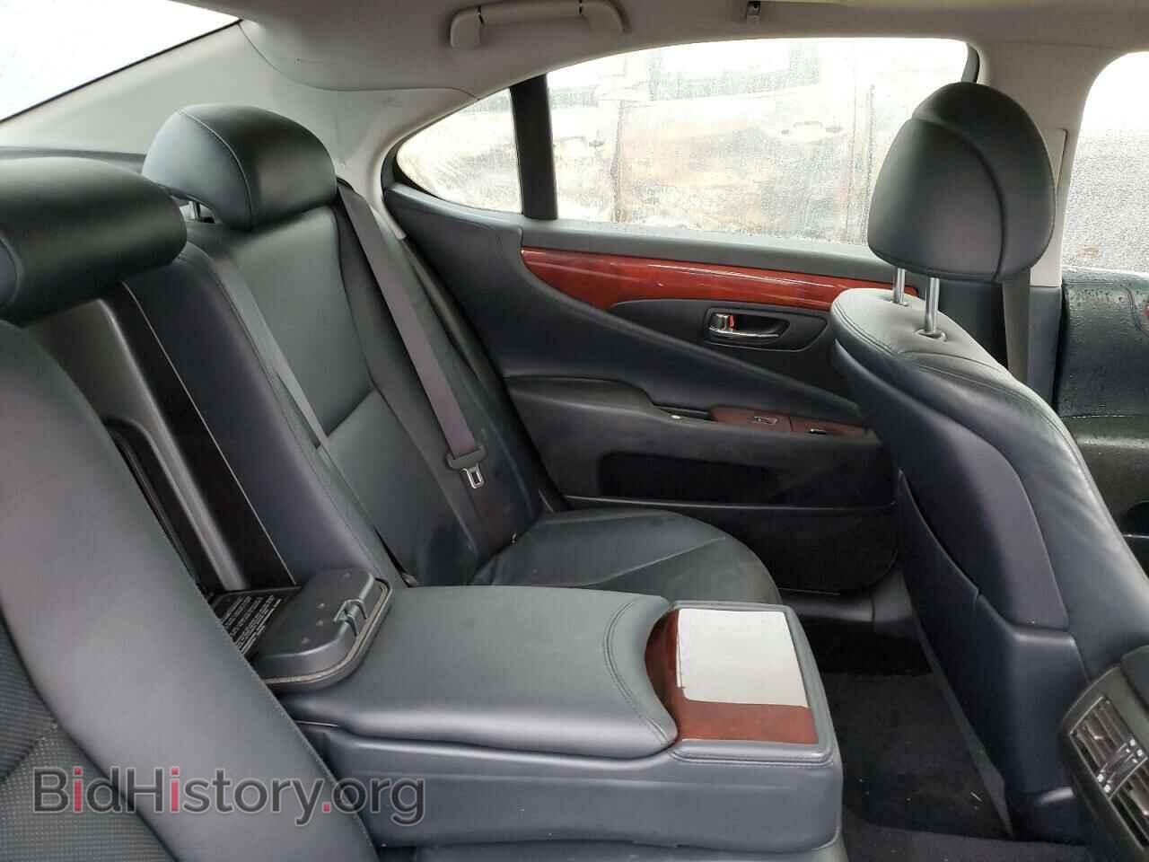 2011 LEXUS LS460 - VIN: JTHBL5EF4B5106837 - Photo 10