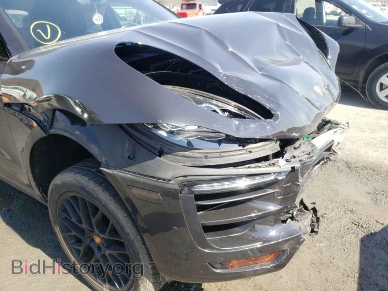 2017 Porsche MACAN (VIN WP1AG2A57HLB54042) — фото 9 из 10