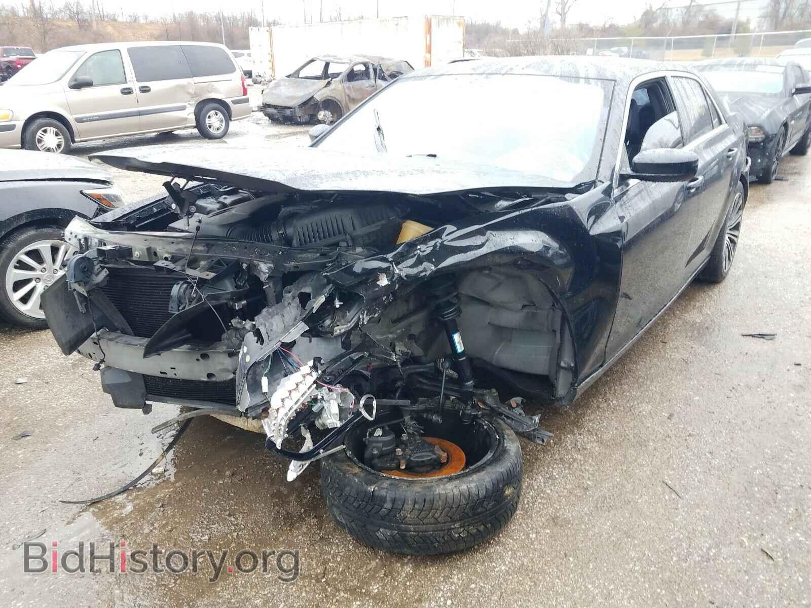 2014 CHRYSLER 300 - VIN: 2C3CCABG2EH122418 - Фото 2