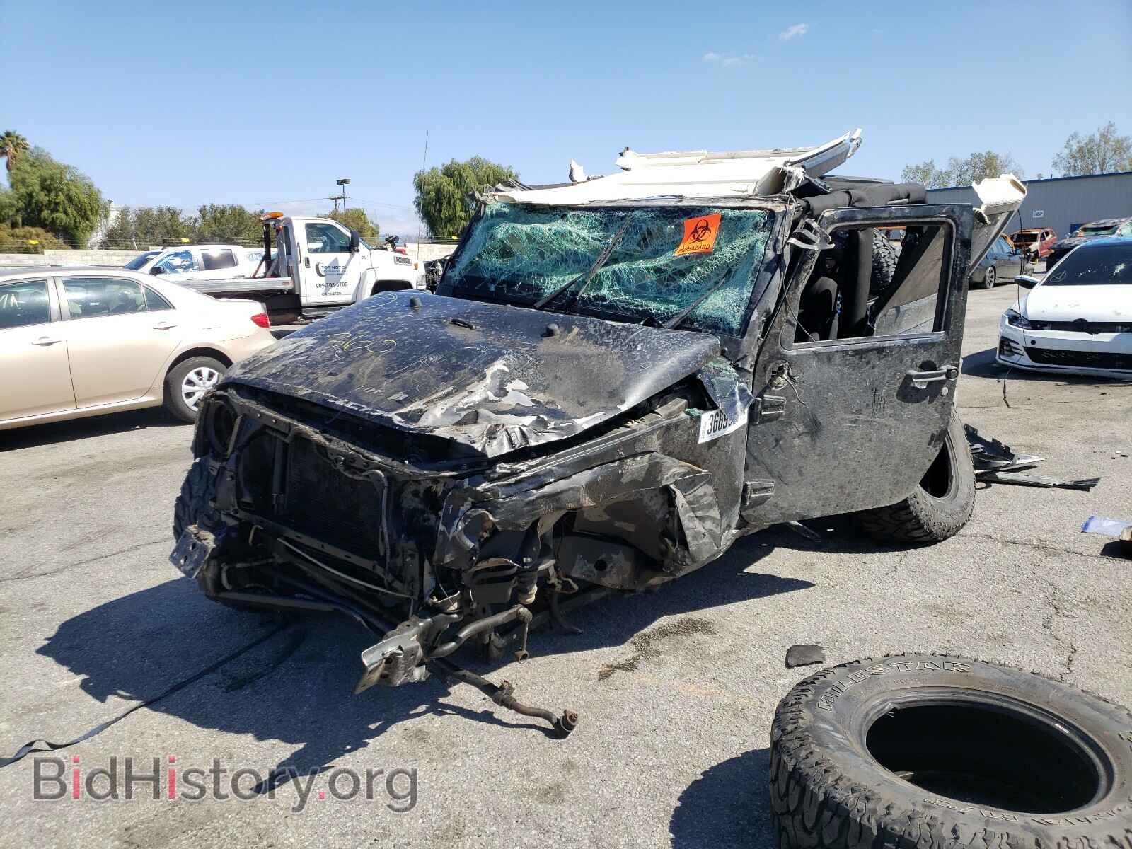 2011 JEEP WRANGLER - VIN: 1J4AA2D17BL501592 - Фото 2
