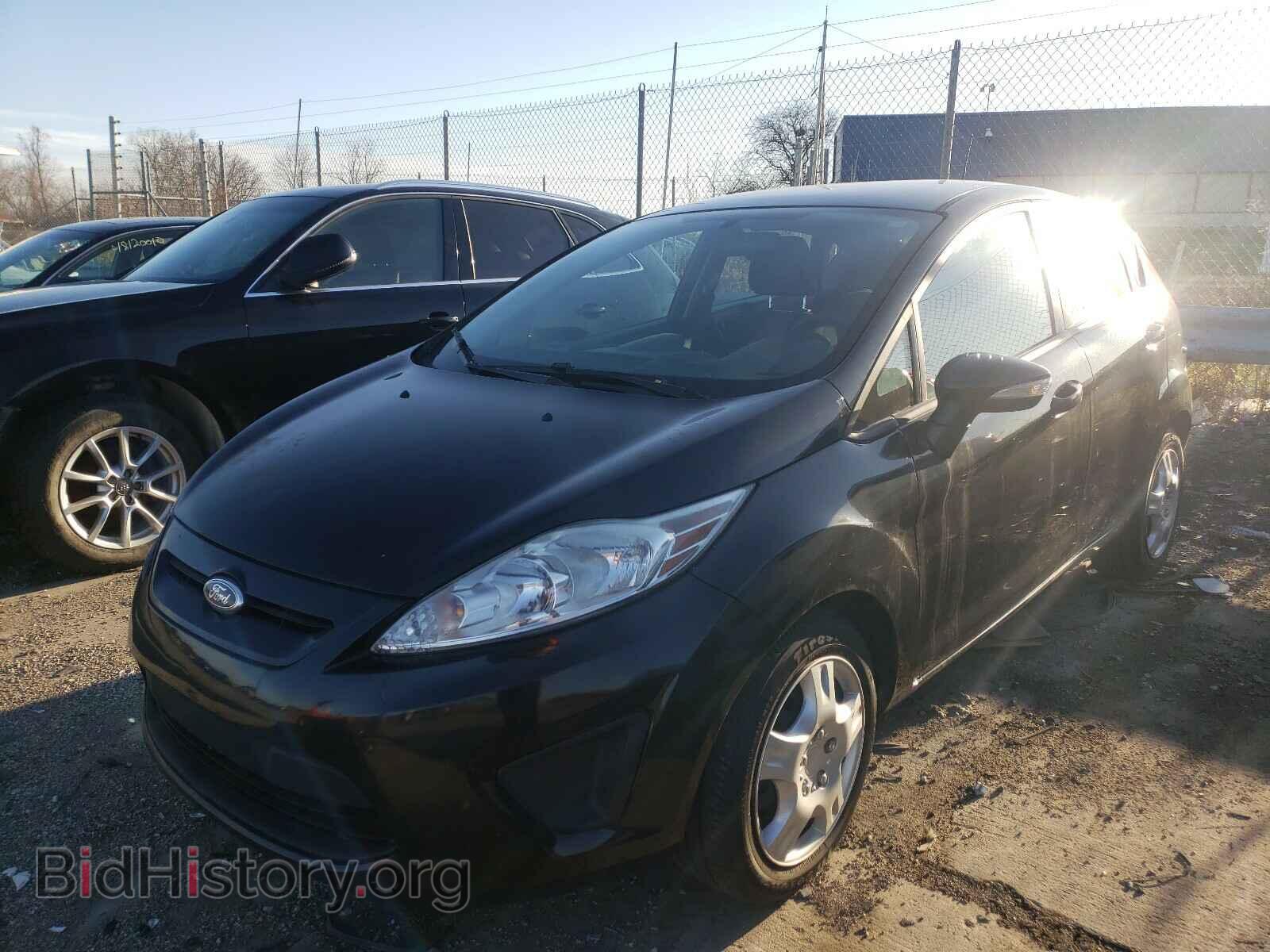 2013 FORD FIESTA - VIN: 3FADP4EJ2DM144549 - Фото 2